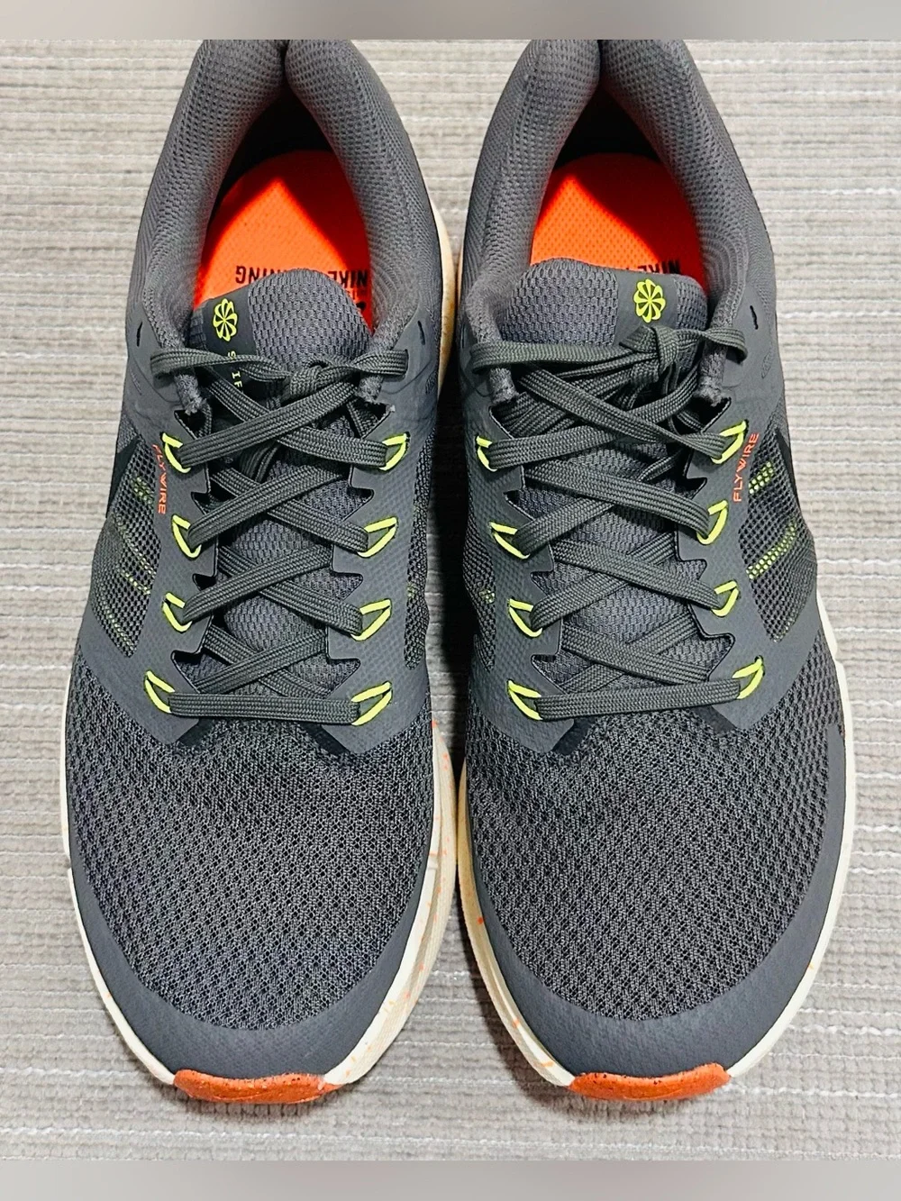 Nike run swift